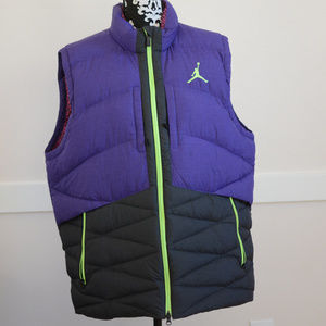 Nike Air Jordan Jacket Retro Belair Puffer Vest